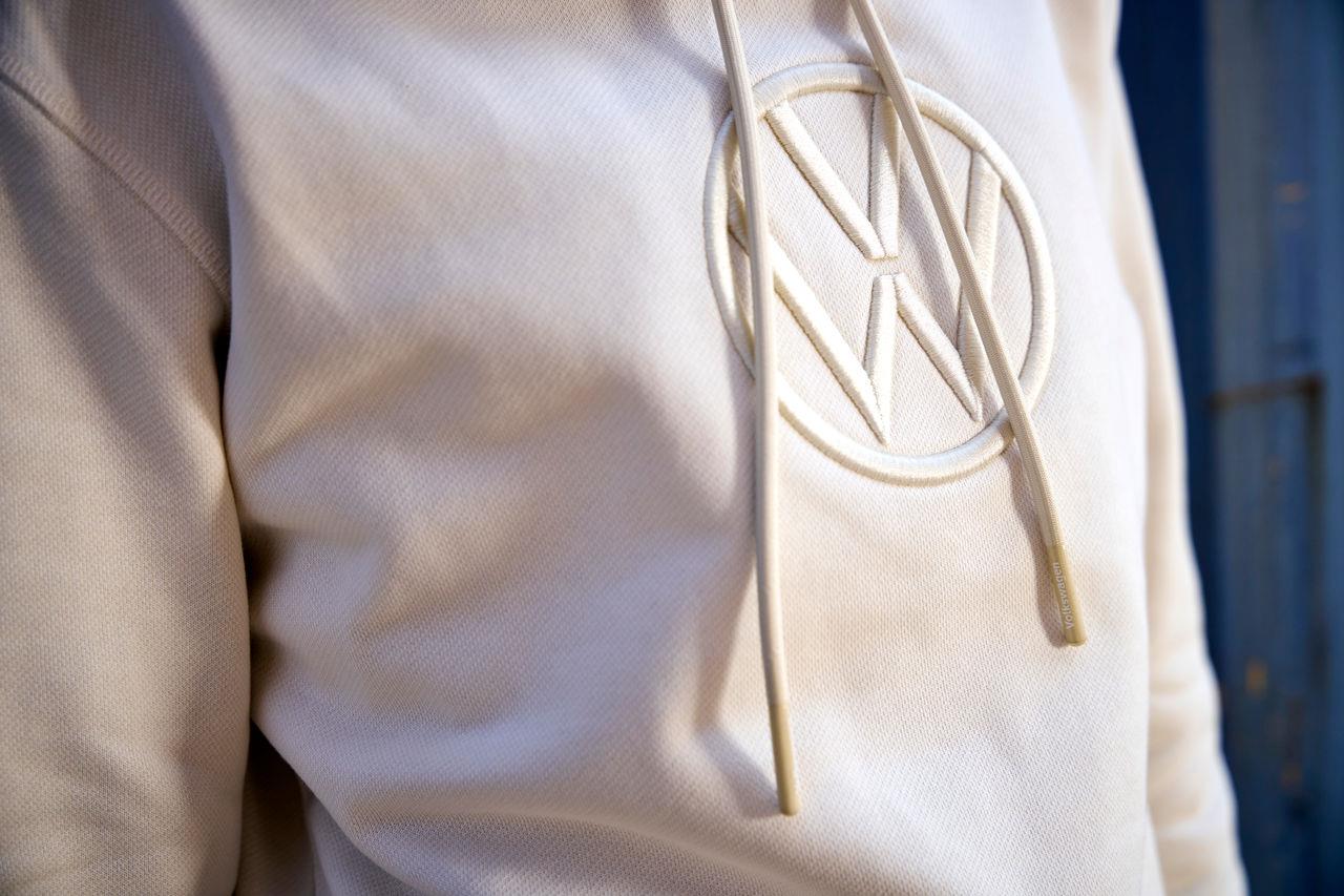 Hoodie mit VW Logo für Damen, Off-White